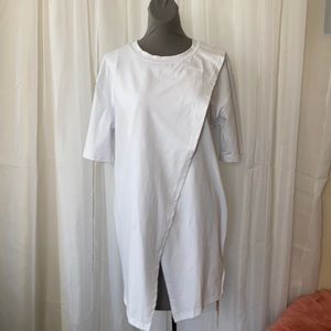 Asymmetric White Tshirt Tunic Crewneck NWT Sz L